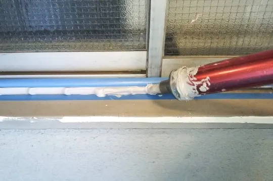 6 シーリング工事.webp